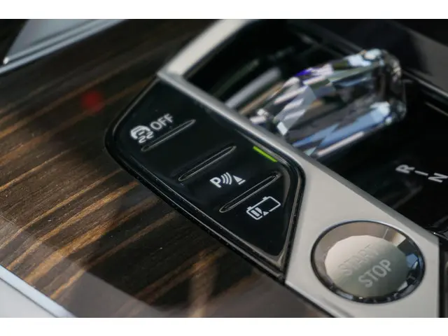 BMW X5 xDrive50e 2023 Hybride Benzine 19