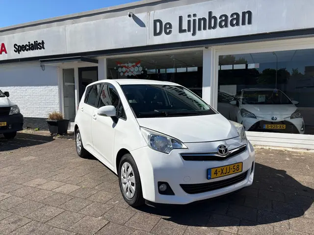 Toyota Verso-S 1.3 VVT-i Aspiration 2012 Benzine 7