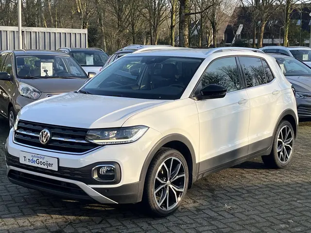 Volkswagen T-Cross 1.0 TSi DSG BLACK DESIGN 2020 Benzine 8