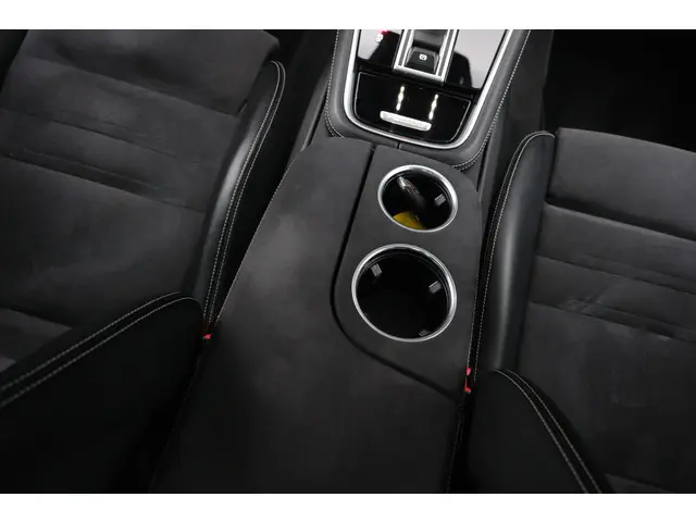 Porsche Panamera Sport Turismo 4.0 GTS 2019 Benzine 46