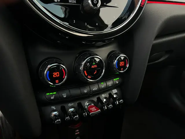 MINI Cooper Mini 1.5 John Cooper Works 2022 Benzine 15