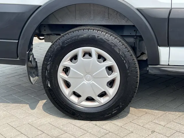 Ford E-Transit 350 L2H2 Trend 68 kWh 2023 Elektrisch 8