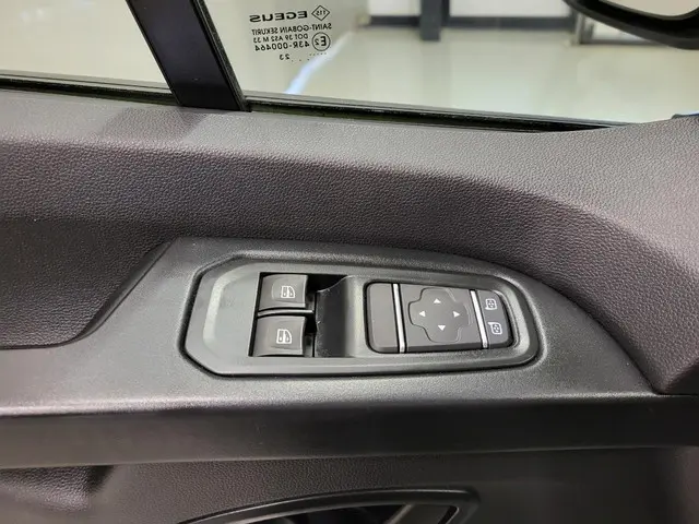 Renault Trafic 2.0dCi L2/H1 Trekhaak Euro 6! 2023 Diesel 12