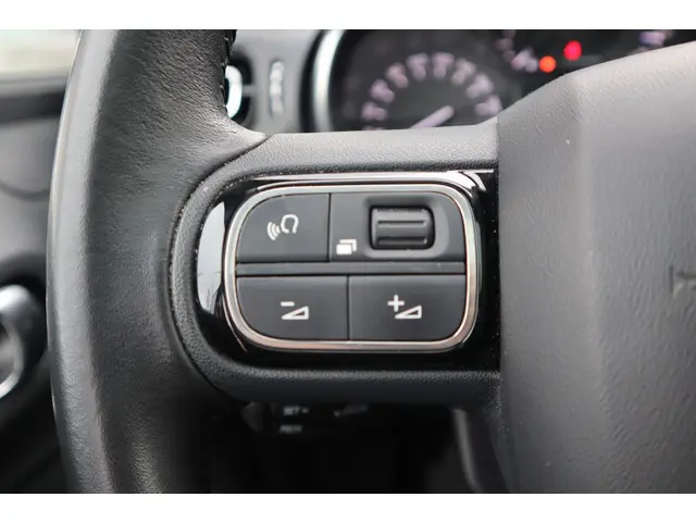 Citroën C3 1.2 PURETECH S&S SHINE VTR SPORT 2019 Benzine 26