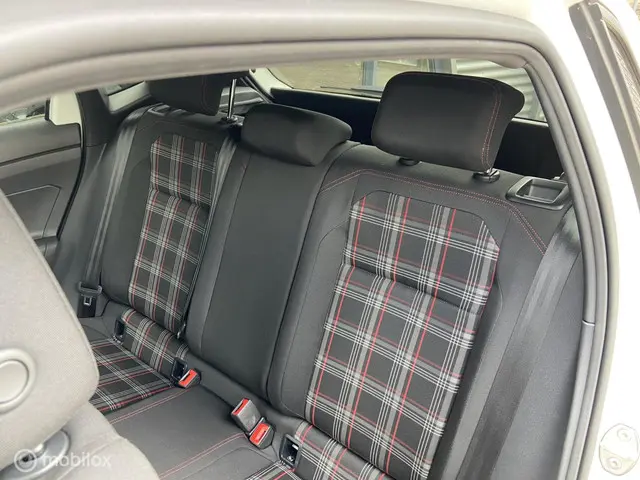 Volkswagen Polo 2.0 TSI GTI 2019 Benzine 25