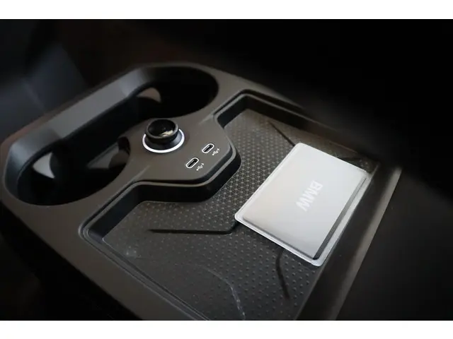 BMW iX xDrive40 2025 Elektrisch 21