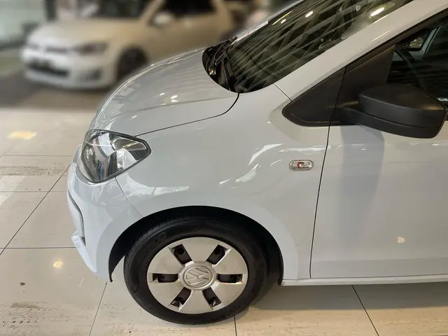 Volkswagen up! 1.0 take up! BlueMotion 2012 Benzine 19