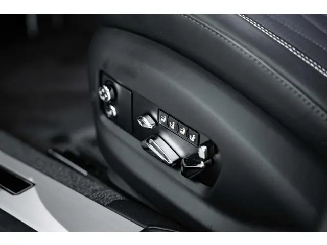 Bentley Flying Spur W12 Speed 2023 Benzine 47