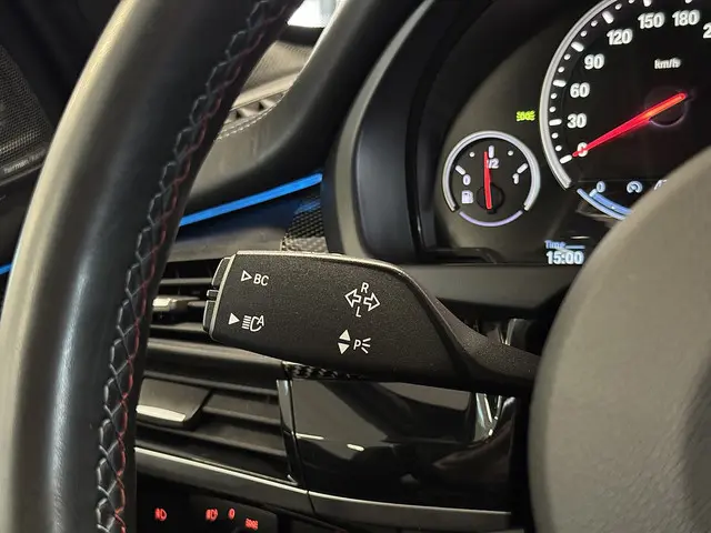 BMW X5 M 2017 Benzine 37