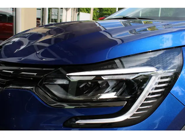 Renault Captur 1.3 mild hybrid 160 iconic 2024 Benzine 5