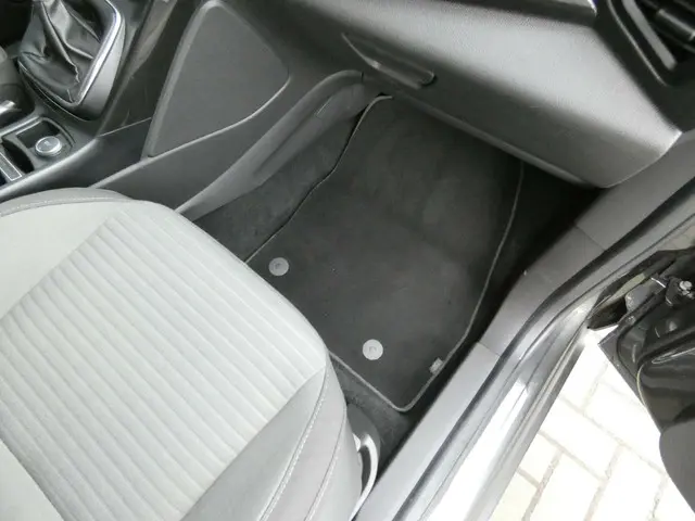Ford C-MAX HELAAS VERKOCHT!!! 2017 Benzine 35
