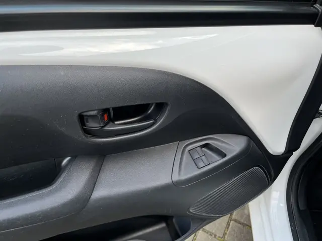 Peugeot 108 1.0 e-VTi Active 2019 Benzine 7
