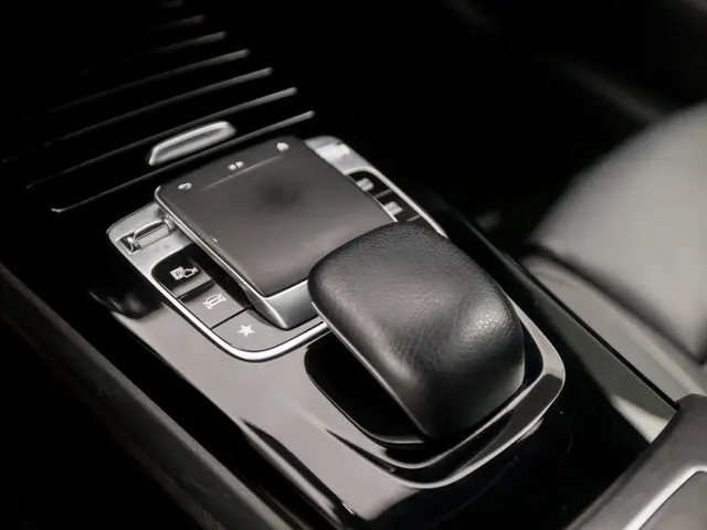 Mercedes-Benz A-Klasse 200 Sport 2019 Benzine 10