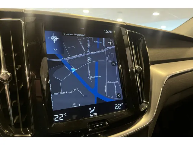 Volvo XC60 T5 Momentum Business 2019 Benzine 23