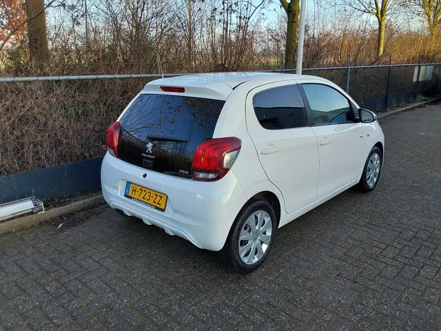 Peugeot 108 1.0 e-VTi Style 2020 Benzine 2