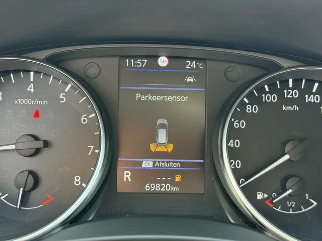 Nissan QASHQAI 1.3 DIG-T Premium Edition 2021 Benzine 42