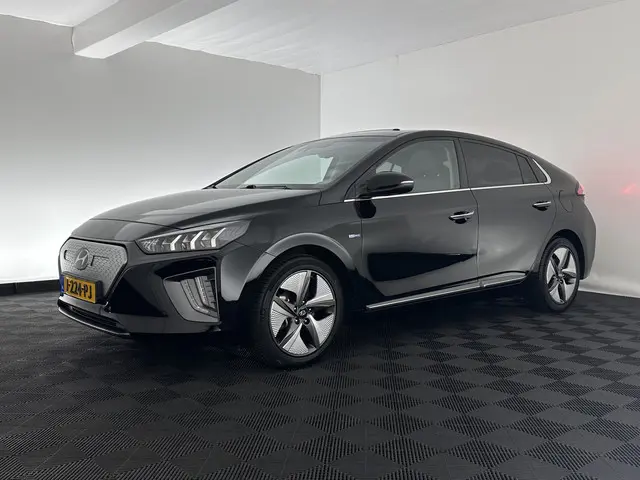 Hyundai IONIQ 3