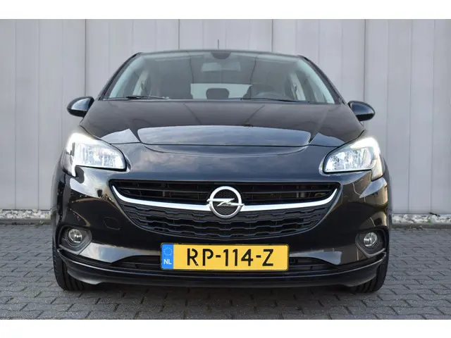 Opel Corsa 1.4 Online Edition 2018 Benzine 17