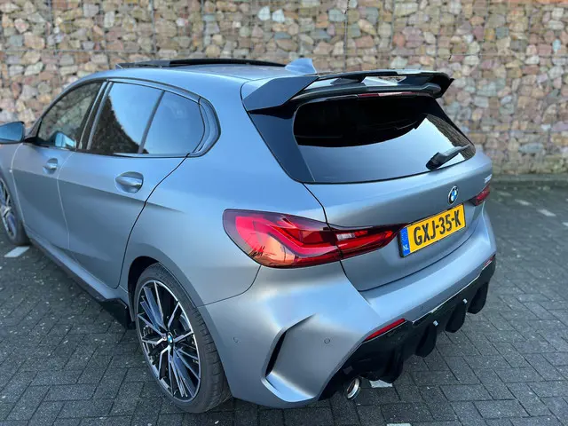 BMW 1 Serie 120i 2023 Benzine 7