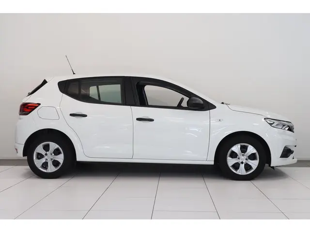 Dacia Sandero 1.0 TCe 100 Bi-Fuel Essential 2021 Benzine 16