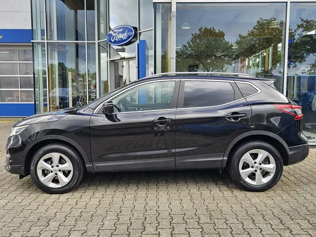 Nissan QASHQAI 1.2 Business Edition 2018 Benzine 2