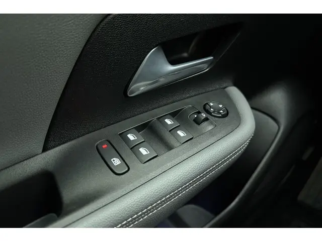 Opel Mokka 1.2 Turbo Business Elegance 2022 Benzine 17