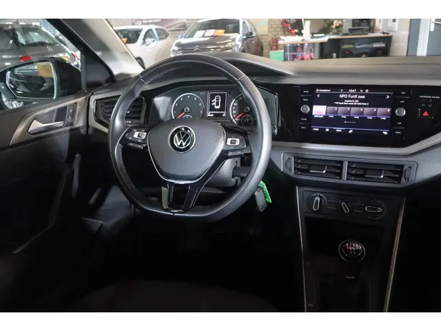 Volkswagen Polo 1.0 TSI R-Line Edition 2021 Benzine 14