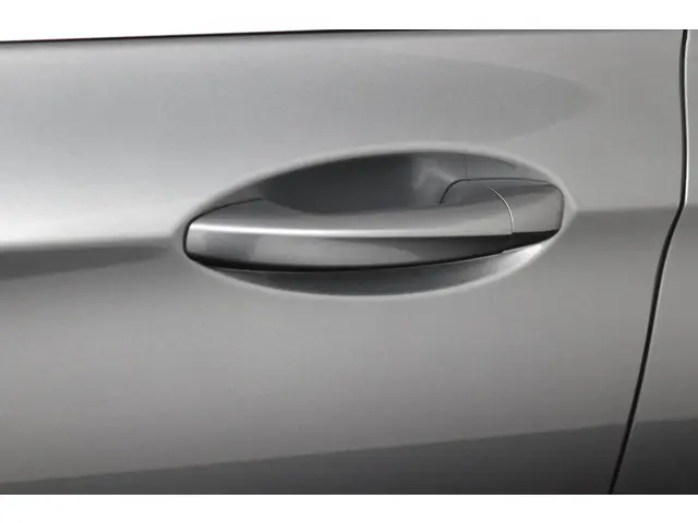 Mercedes-Benz E-Klasse 200 Business 2018 Benzine 32