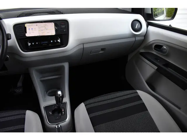 SEAT Mii 1.0 Style 2014 Benzine 9