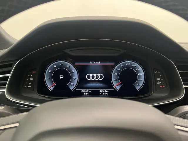 Audi SQ8 4.0 TFSI SQ8 quattro 2024 Benzine 8