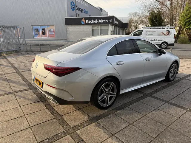 Mercedes-Benz CLA Aut. 180 AMG Sport 2024 Benzine 4