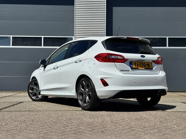 Ford Fiesta 1.0 EcoBoost ST-Line 2018 Benzine 2