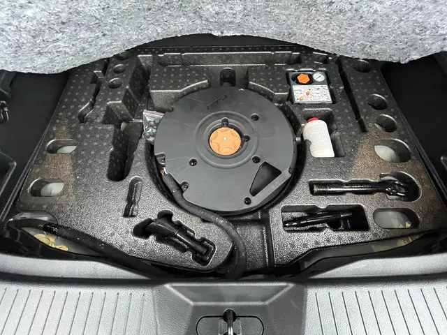 Nissan QASHQAI 1.3 MHEV Xtronic Tekna Plus 2025 Benzine 23