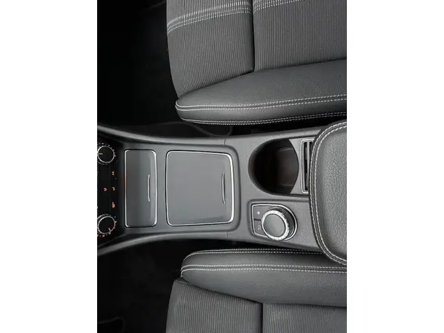 Mercedes-Benz CLA 180/AUTOMAAT/NAV/XEN/LED/HLEER 2017 Benzine 20