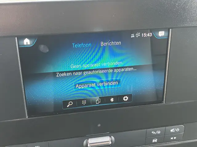 Mercedes-Benz Sprinter 319 3.0 CDI L2H2 2019 Diesel 32