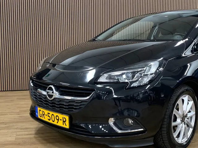 Opel Corsa 1.0 Turbo Cosmo|Airco| 2015 Benzine 3