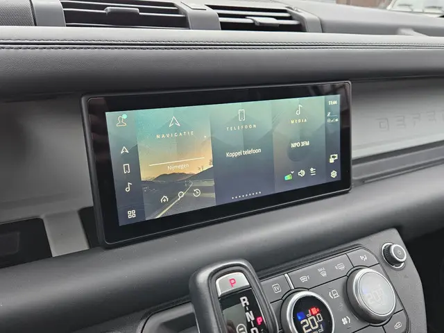 Land Rover Defender 110 2.0 P400e 2021 Hybride Benzine 16