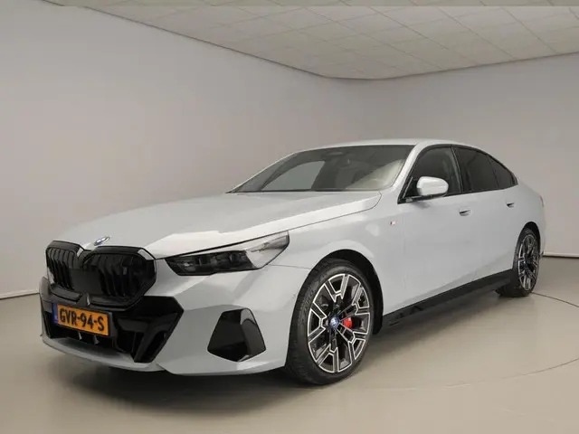 BMW i5 xDrive40 2024 Elektrisch 57