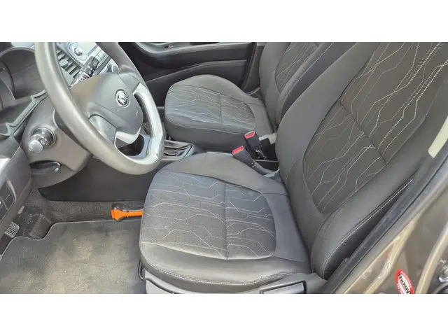 Kia Picanto 1.0 CVVT ISG Comfort Pack 2014 Benzine 8