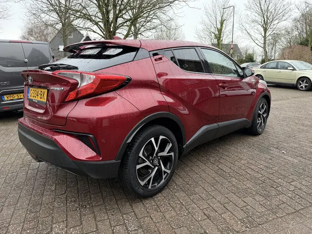 Toyota C-HR 1.8 Hybrid Dynamic 2019 Hybride Benzine 7