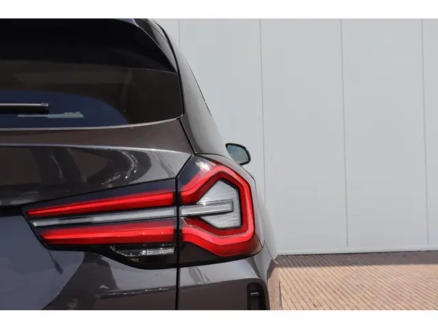 BMW iX3 | High Executive Edition | 2025 Elektrisch 8