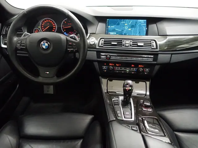 BMW 5 Serie M550xd Performance 380Pk Aut- 2013 Diesel 38