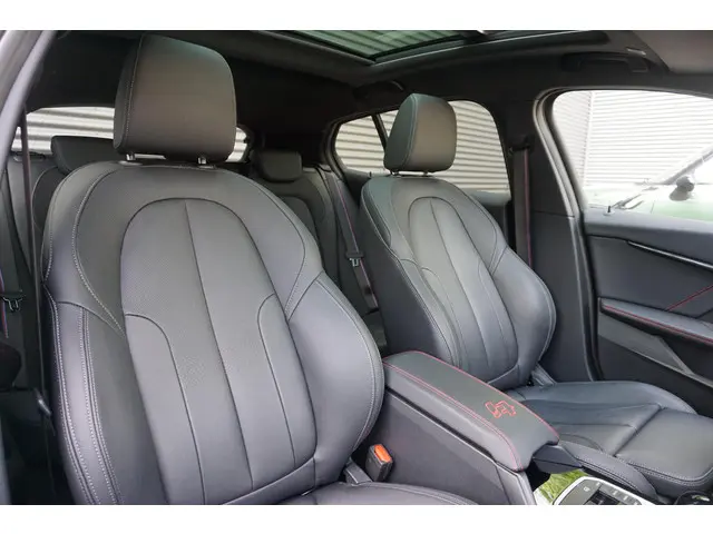BMW 1 Serie 5-deurs 128ti 2024 Benzine 8