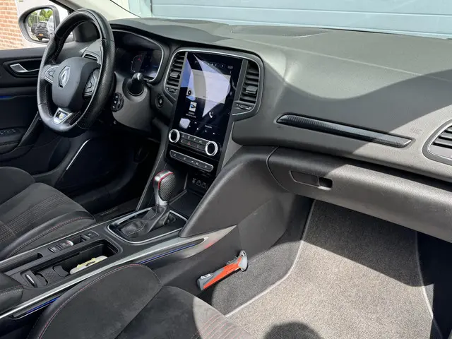 Renault Mégane Estate 1.3 TCE R.S. LINE 2022 Benzine 8