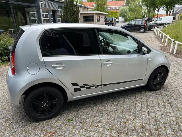 SEAT Mii 1.0 Style airco 2012 Benzine 8