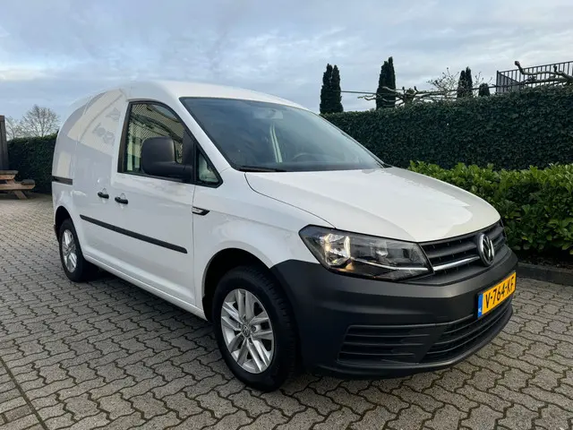 Volkswagen Caddy 2.0 TDI L1H1 BMT Trendline 2017 Diesel 18