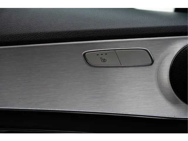 Mercedes-Benz C-Klasse Estate C180 AMG | 2017 Benzine 13