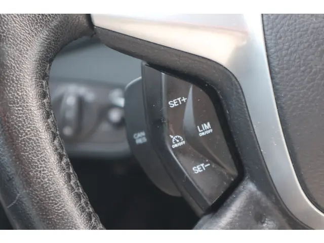 Ford C-MAX 1.0 Edition 2014 Benzine 17