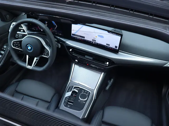 BMW 3 Serie Touring 330e 2025 Hybride Benzine 16