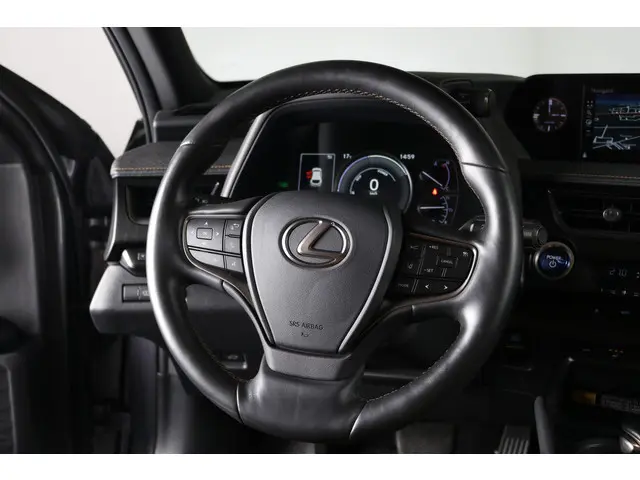 Lexus UX 250h Executive Line 2019 Hybride Benzine 26